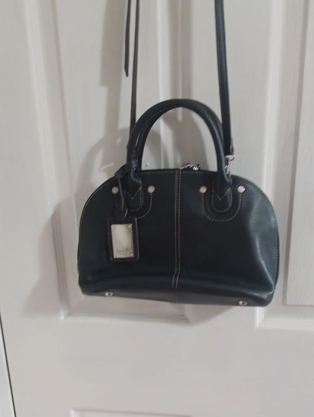 Tignanello Classic Black Geniune Leather Dome Satchel Bag. NWOT